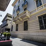 Volta House By Dm Como