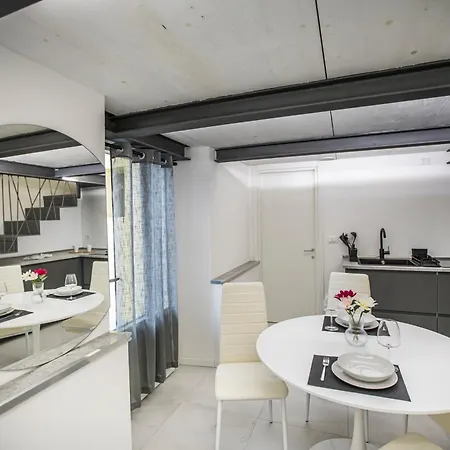 Volta House By Dm *